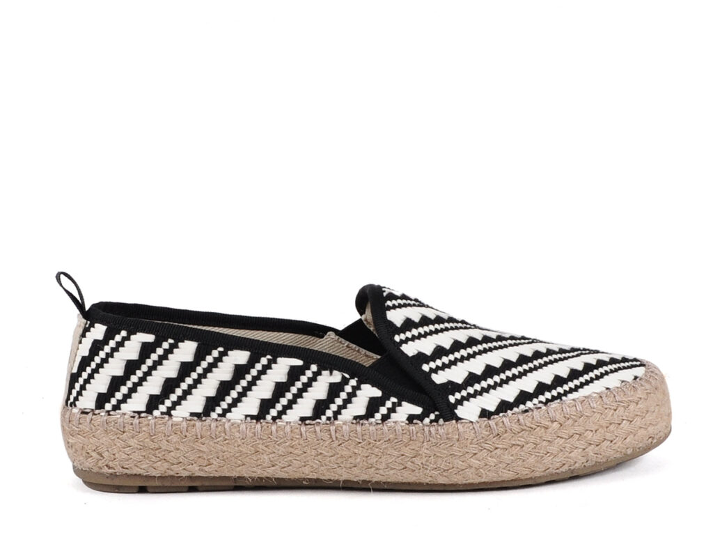 Emu 12186 Gum Geo Black