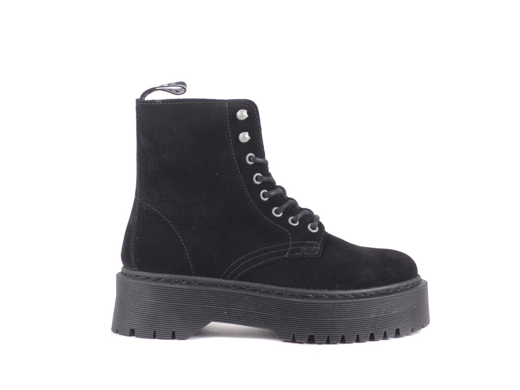 Buty GOE Botki Czarne GOEII2N4097