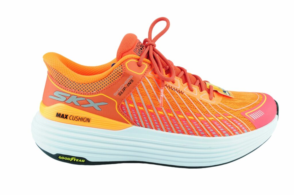 Sneakersy męskie Skechers Slip-ins Max Cushioning Suspension 220936ORG